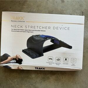 Neck stretcher device